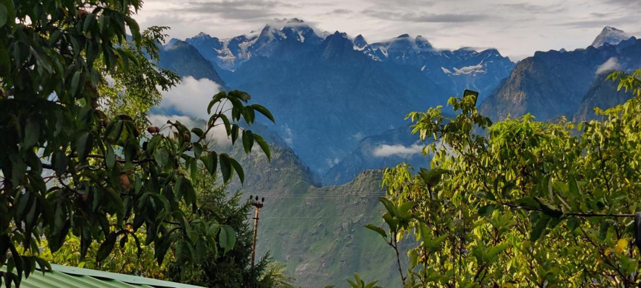 Himalayan High, Auli, By Himalayan Eco Lodges Joshīmath Eksteriør billede
