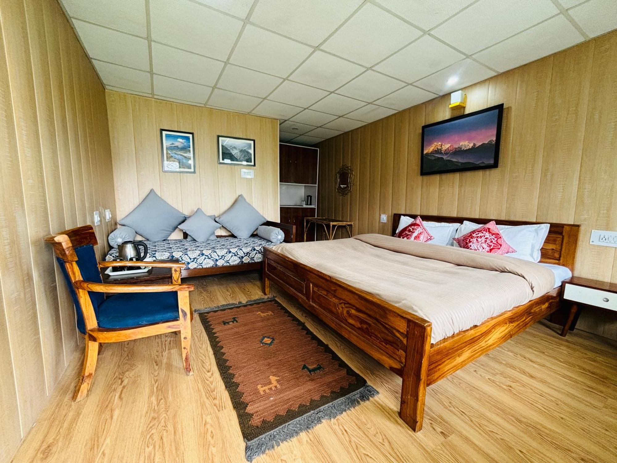 Himalayan High, Auli, By Himalayan Eco Lodges Joshīmath Eksteriør billede