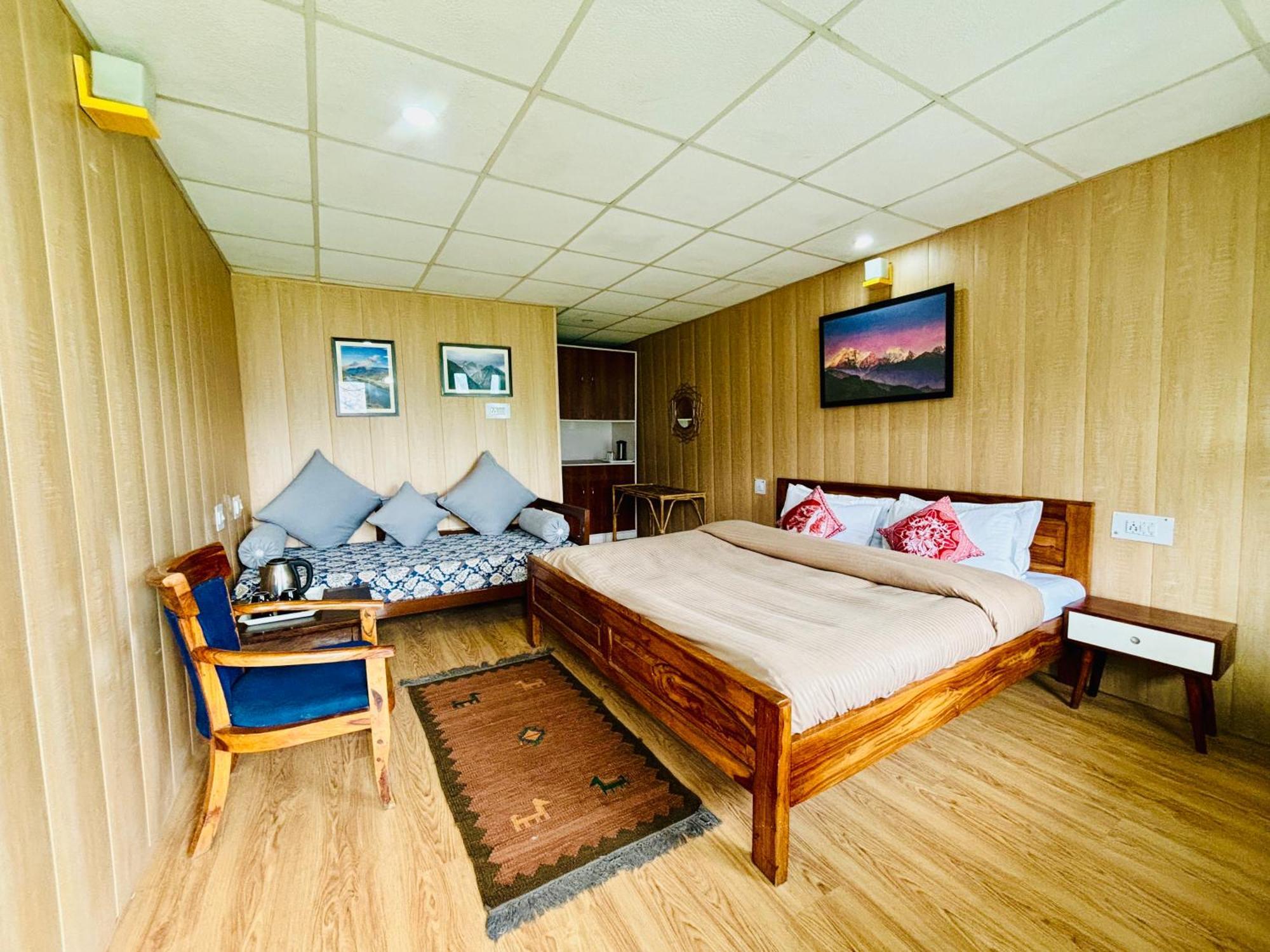 Himalayan High, Auli, By Himalayan Eco Lodges Joshīmath Eksteriør billede